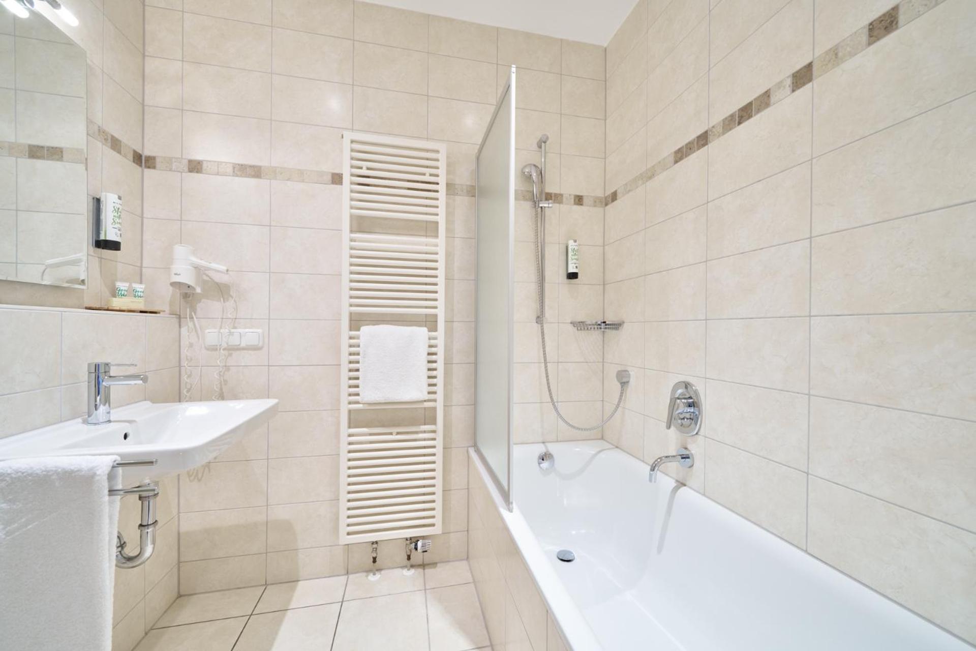 Hotel Am Hof Taufkirchen  Kültér fotó